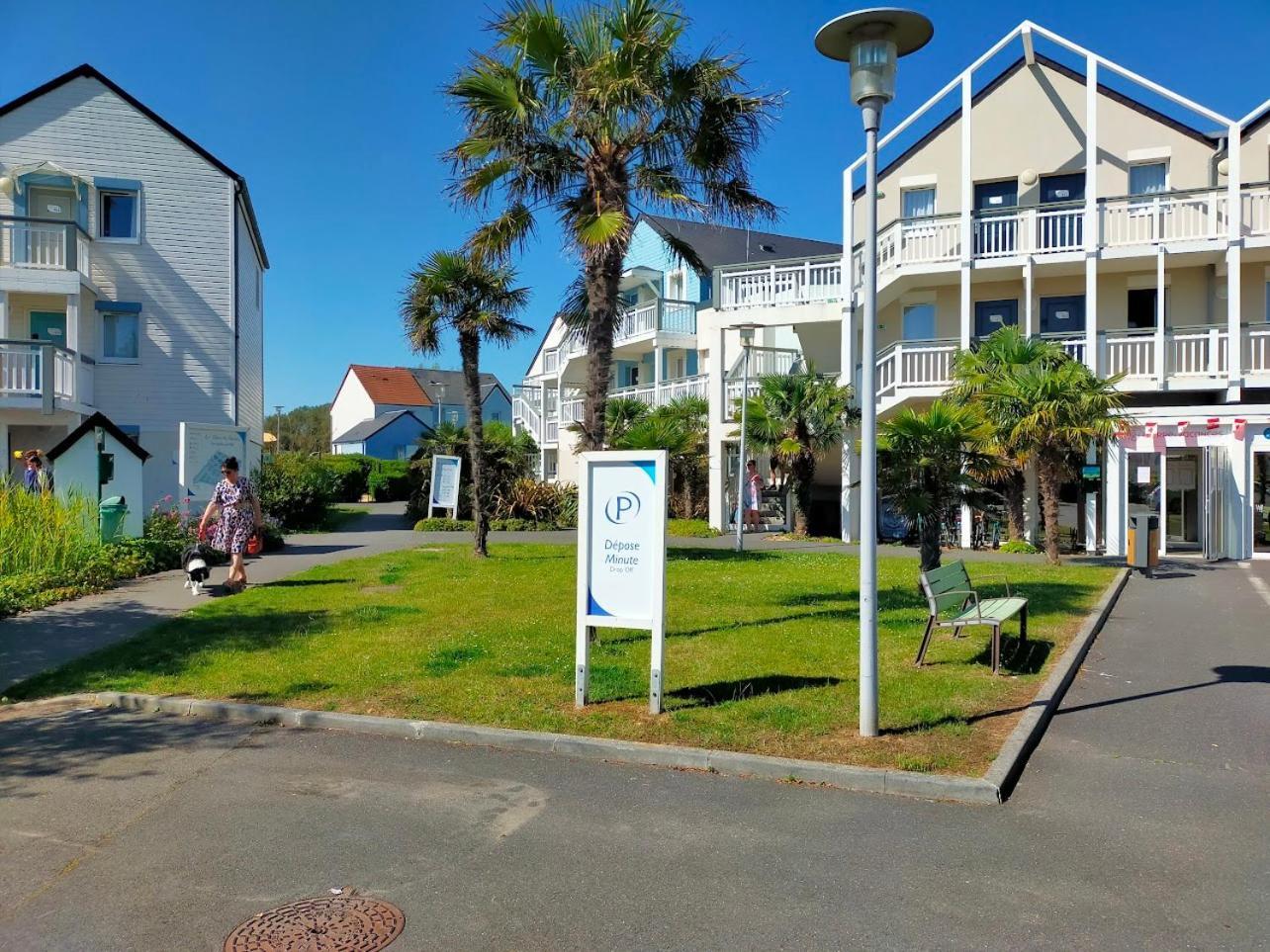Le 501 F2 De Plain-Pied Avec Terrasse Courseulles-sur-Mer Exterior foto